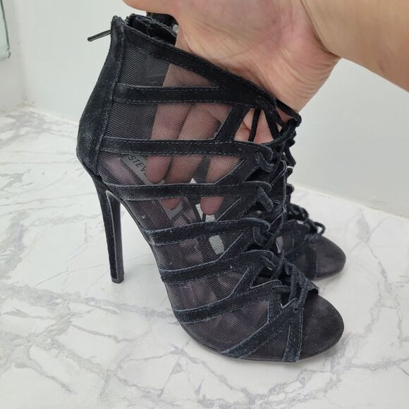 Steve Madden Black High Heels Shoes Size: 6.5 M - Picture 5 of 10